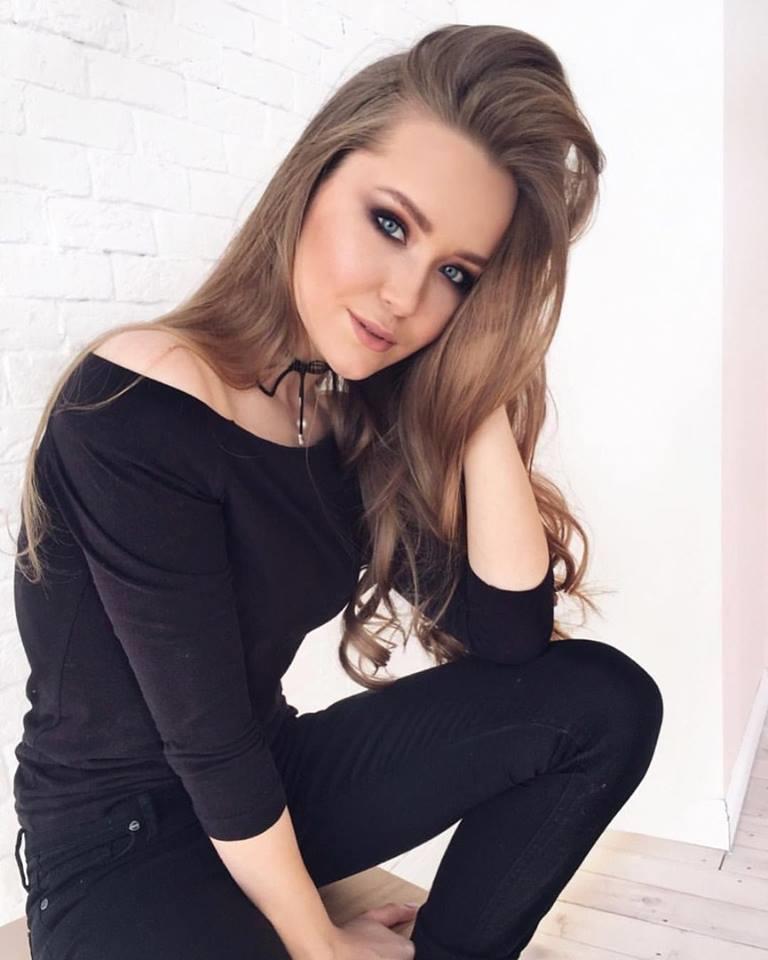 Elizaveta Anikhovskaya ( Russia ) Miss Russia 2017 Photos | Angelopedia